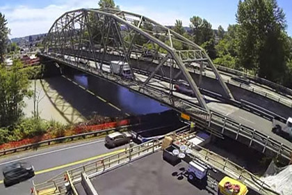 SR 167 Puyallup River Bridge Move